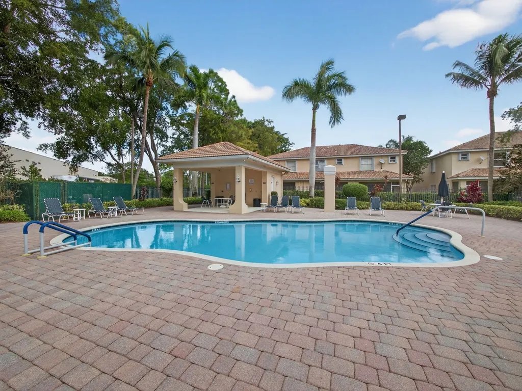 1512 Buckingham Avenue Wellington FL 33414