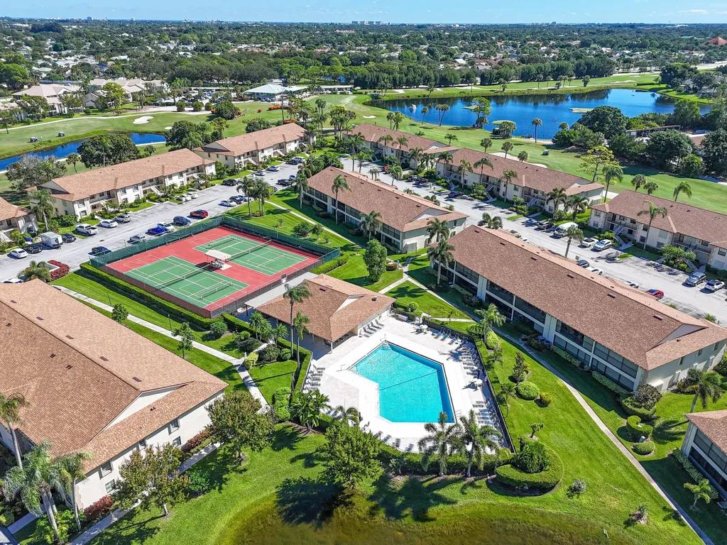 901 Pinecrest Circle Jupiter FL 33458
