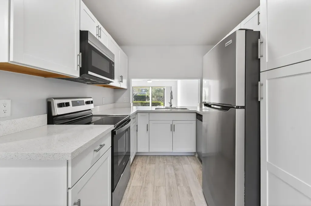 901 Pinecrest Circle Jupiter FL 33458