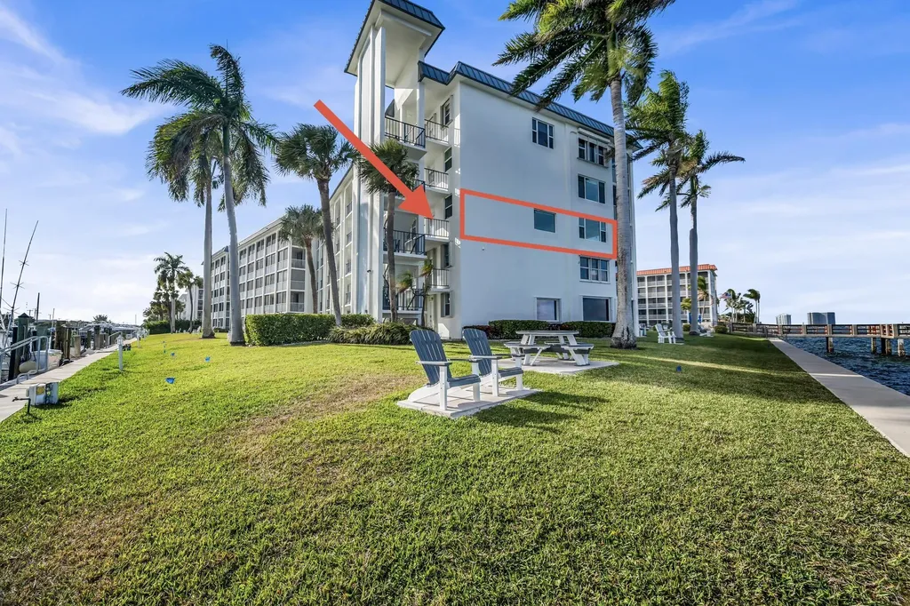 100 Paradise Harbour Boulevard North Palm Beach FL 33408