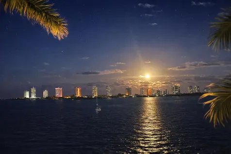 100 Paradise Harbour Boulevard North Palm Beach FL 33408