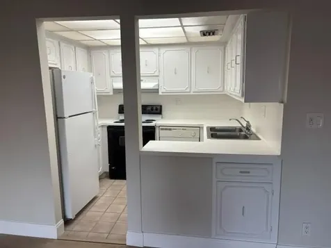 422 SW 9th Street NW Boca Raton FL 33432