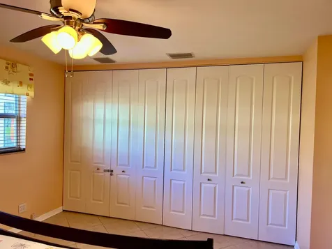 5151 W Oakland Park Boulevard Lauderdale Lakes FL 33313