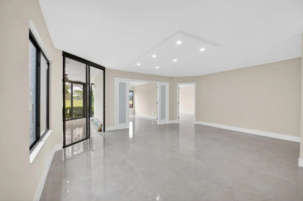 15350 Strathearn Drive Delray Beach FL 33446