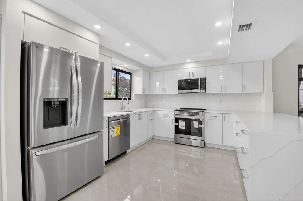 15350 Strathearn Drive Delray Beach FL 33446