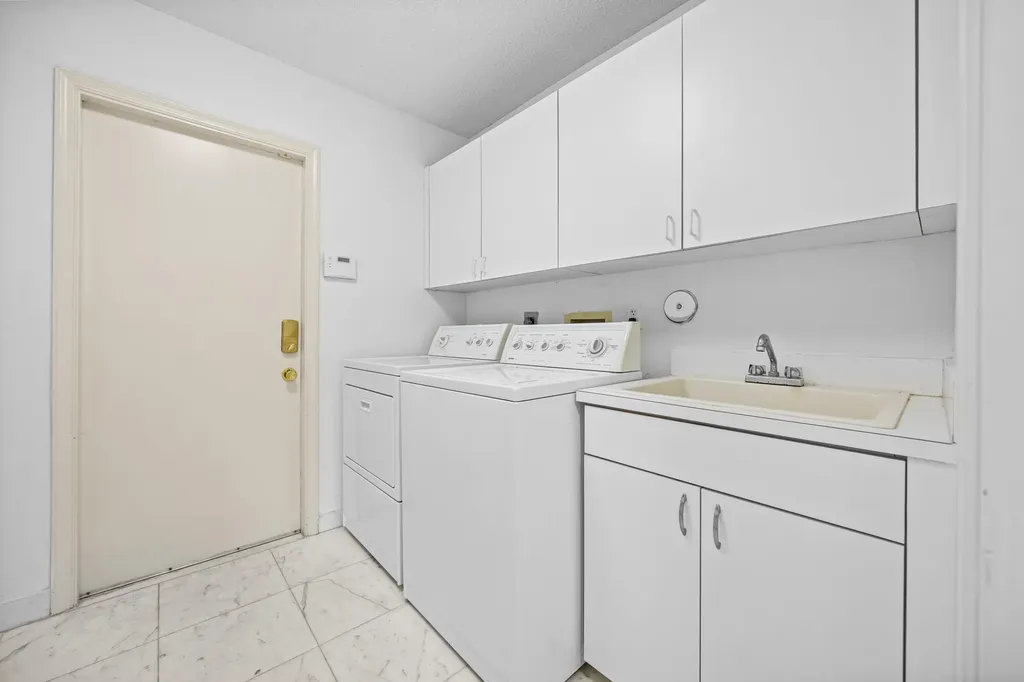 10747 Stonebridge Boulevard Boca Raton FL 33498