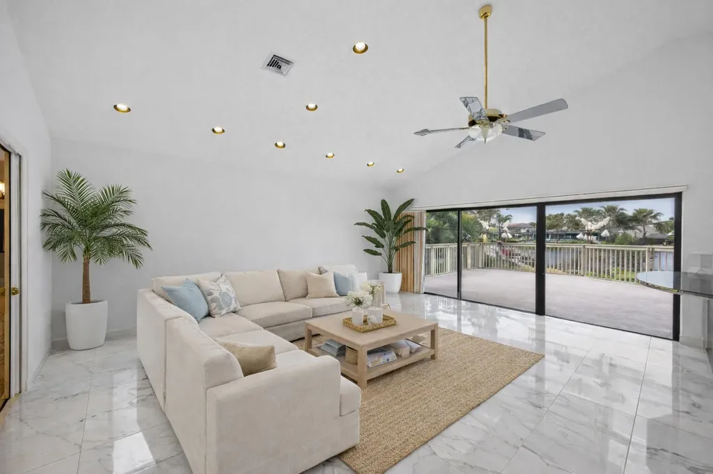 10747 Stonebridge Boulevard Boca Raton FL 33498