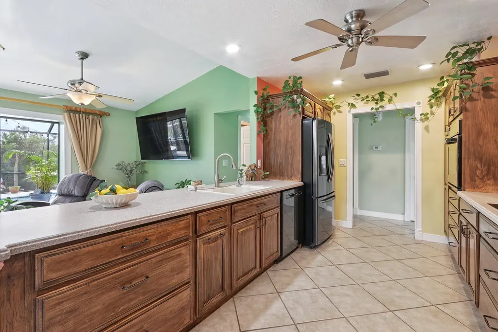 310 Holly Avenue Port St Lucie FL 34952