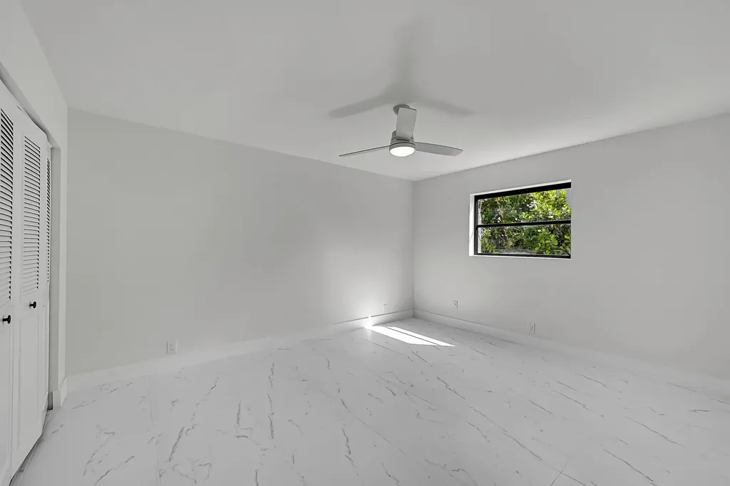 9000 NW 21st Street Coral Springs FL 33071
