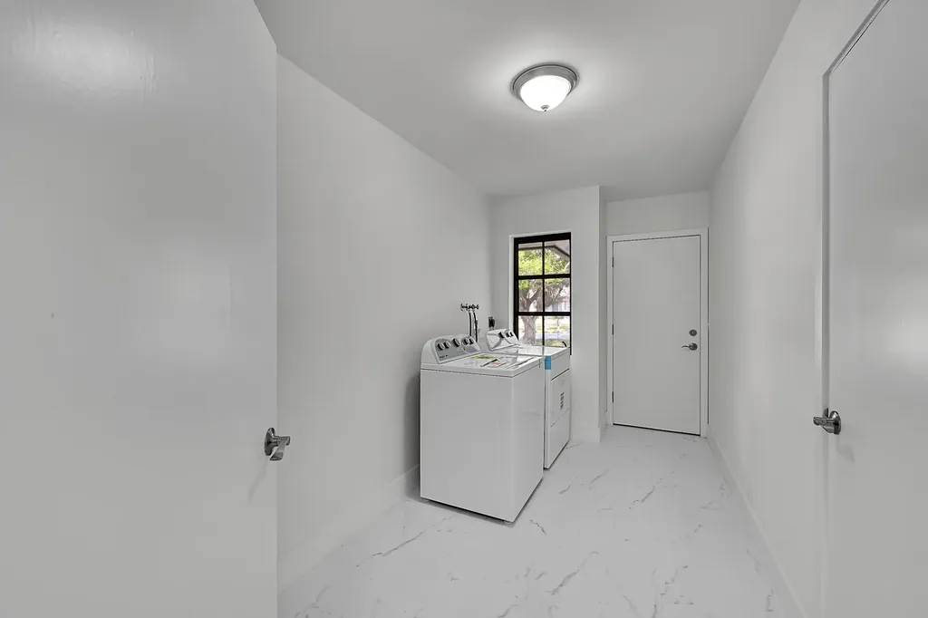 9000 NW 21st Street Coral Springs FL 33071