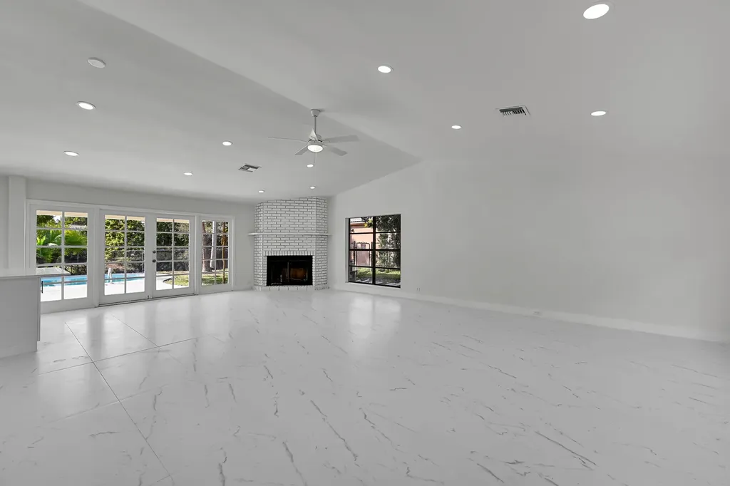 9000 NW 21st Street Coral Springs FL 33071
