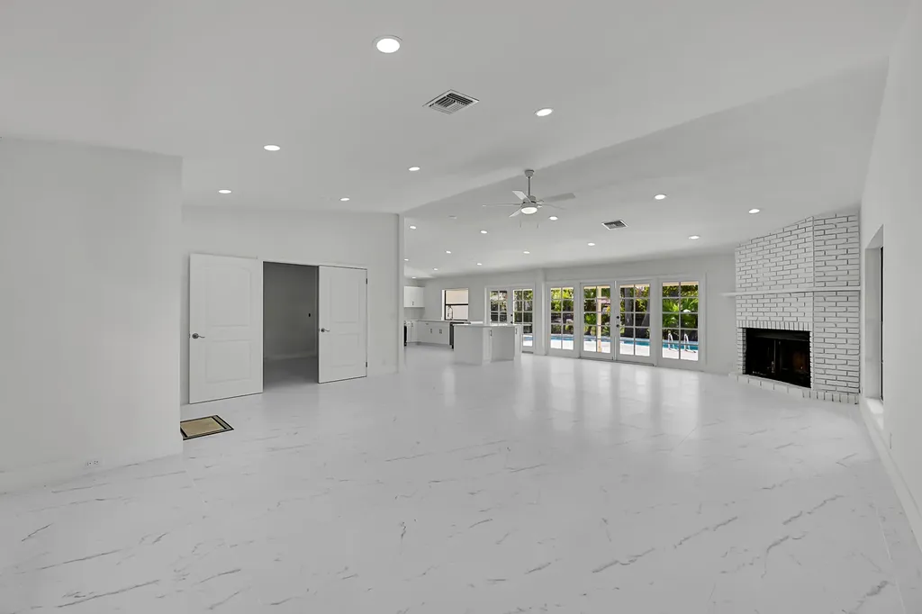 9000 NW 21st Street Coral Springs FL 33071