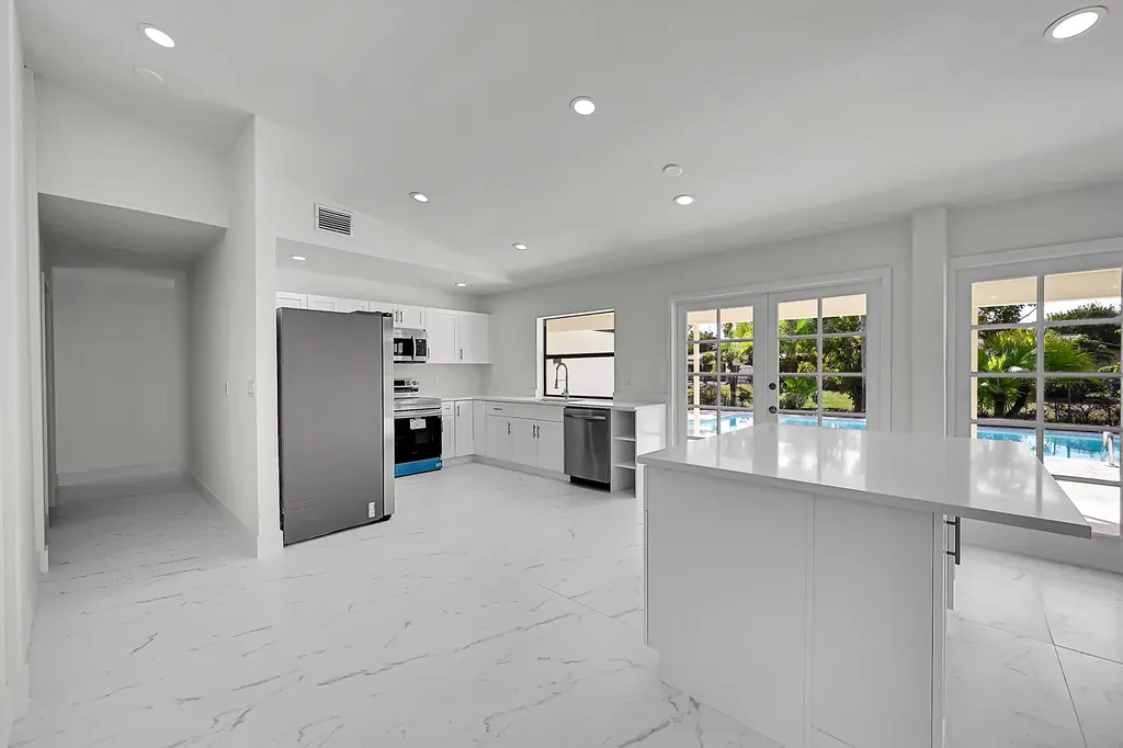 9000 NW 21st Street Coral Springs FL 33071