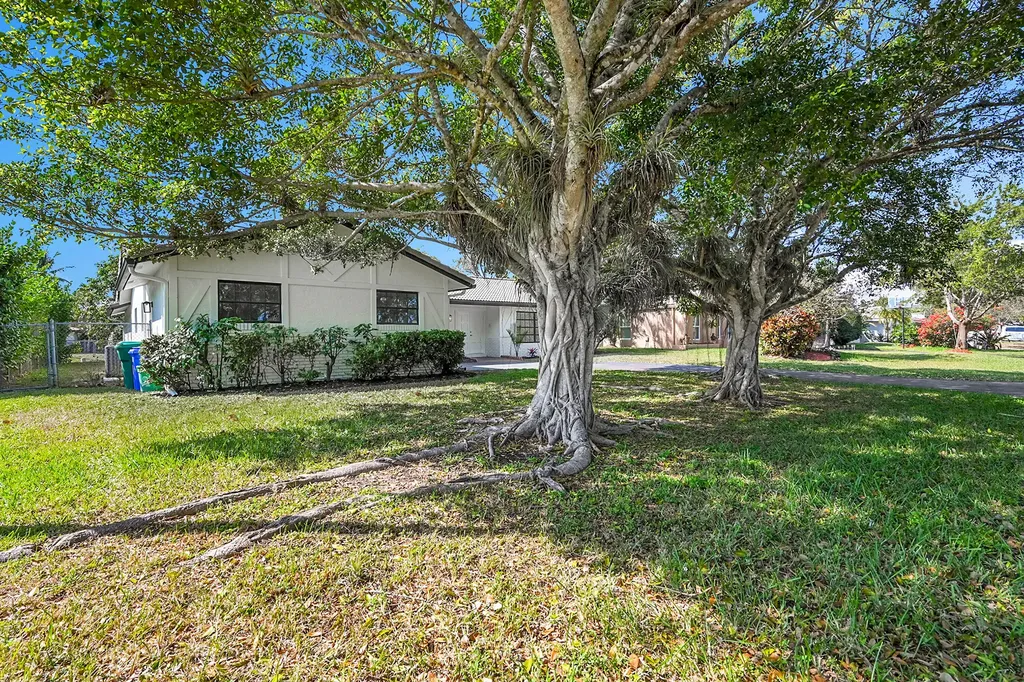 9000 NW 21st Street Coral Springs FL 33071