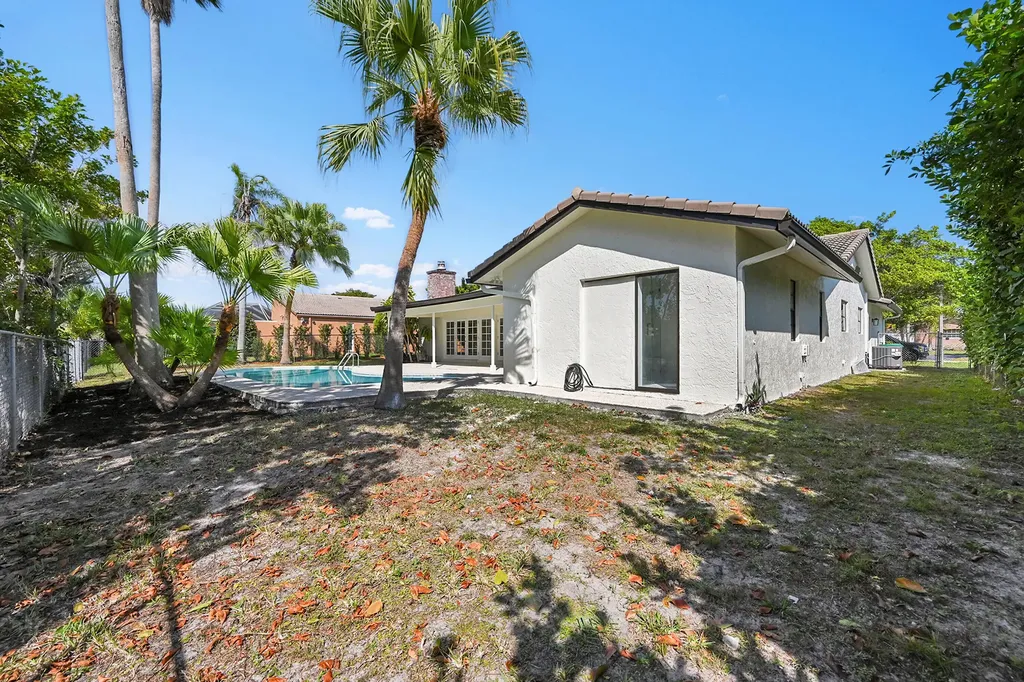 9000 NW 21st Street Coral Springs FL 33071