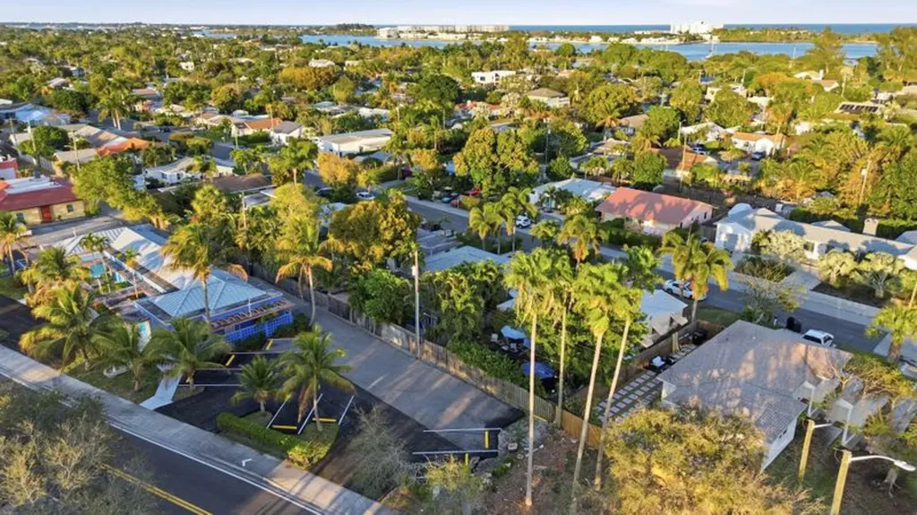 1309 N N Street Lake Worth Beach FL 33460