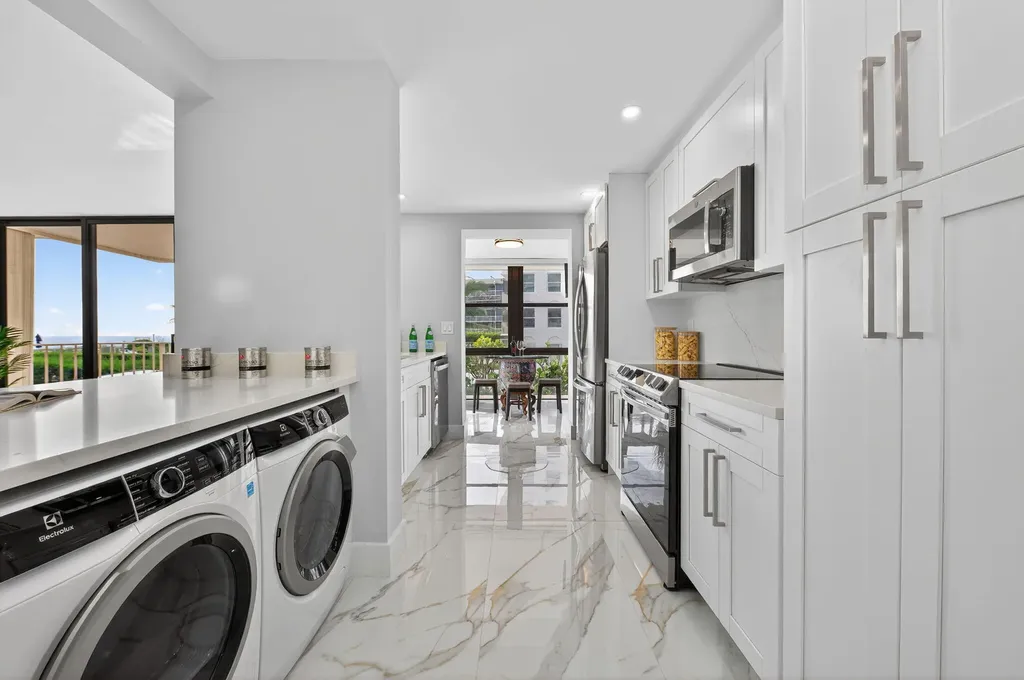 3200 S Ocean Boulevard Palm Beach FL 33480