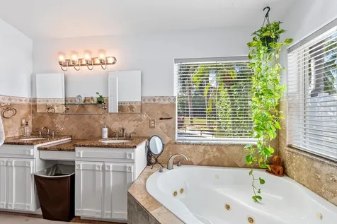 1084 Anchor Point Delray Beach FL 33444