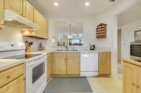 6980 SE Constitution Boulevard Hobe Sound FL 33455