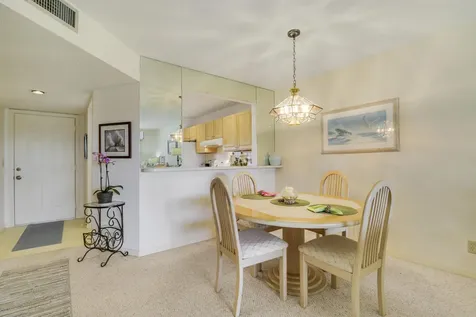 6980 SE Constitution Boulevard Hobe Sound FL 33455
