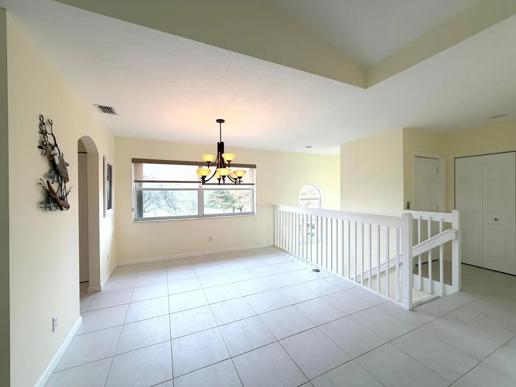 1546 SE Prestwick Lane Port St Lucie FL 34952