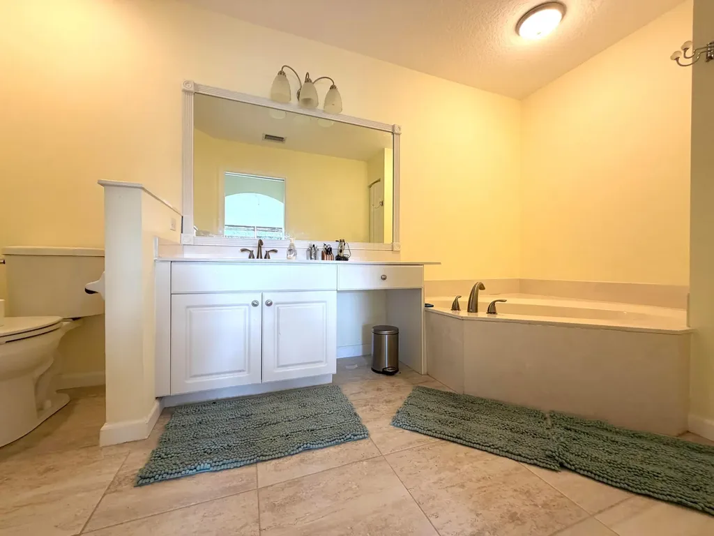 1546 SE Prestwick Lane Port St Lucie FL 34952