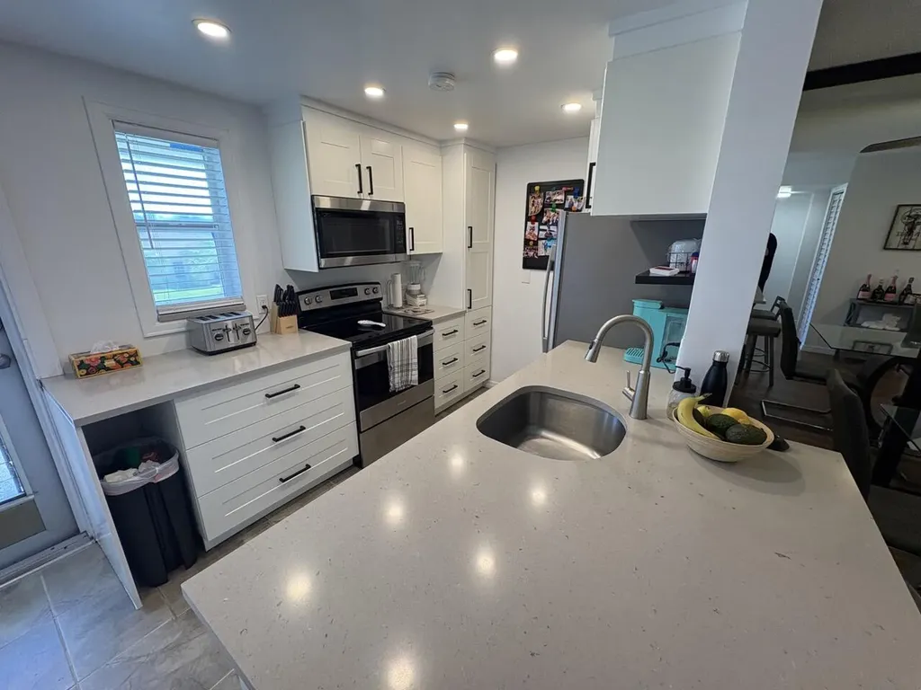 2161 NE 1st Court Boynton Beach FL 33435