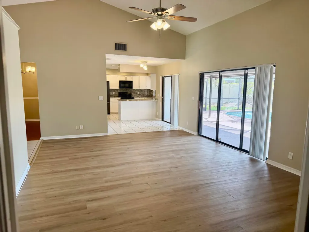 13427 Kingsbury Drive Wellington FL 33414