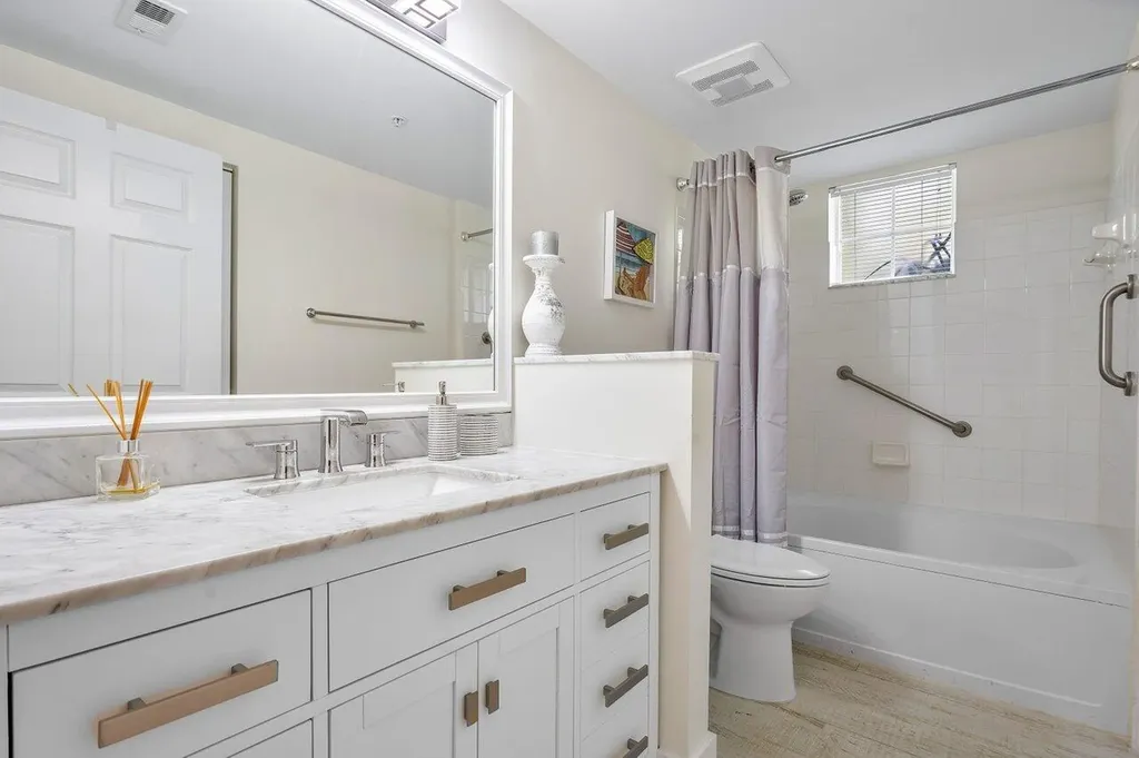 1302 Tuscany Way Boynton Beach FL 33435