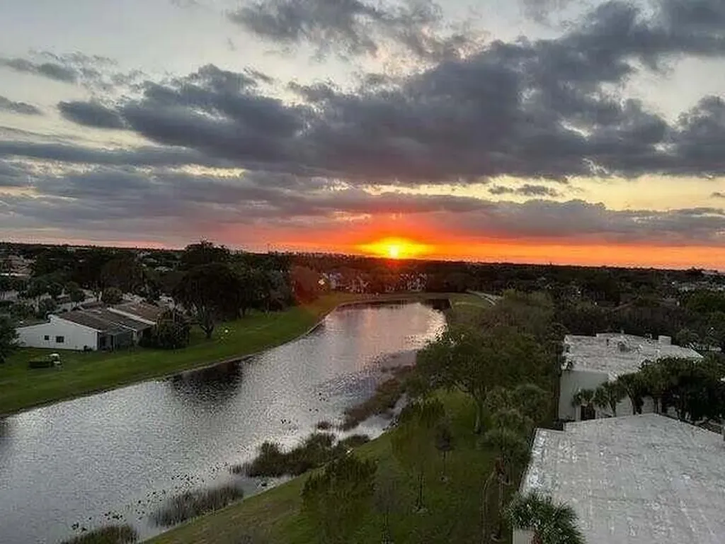 6372 La Costa Drive Boca Raton FL 33433