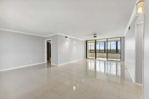 6372 La Costa Drive Boca Raton FL 33433