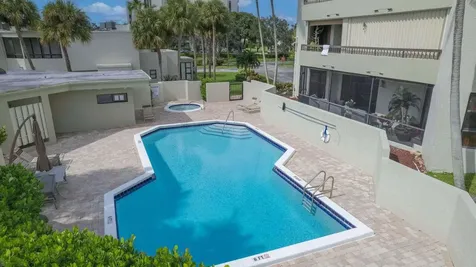 6372 La Costa Drive Boca Raton FL 33433