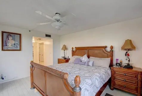 6372 La Costa Drive Boca Raton FL 33433