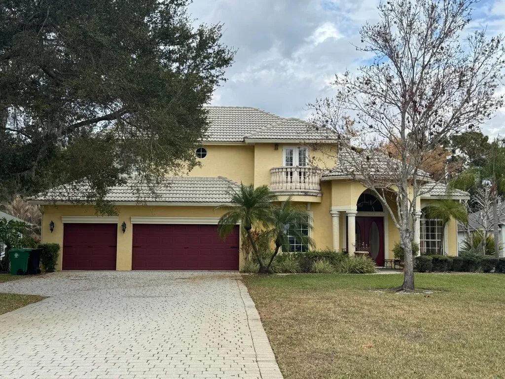 461 SE Pine Road Port St Lucie FL 34984
