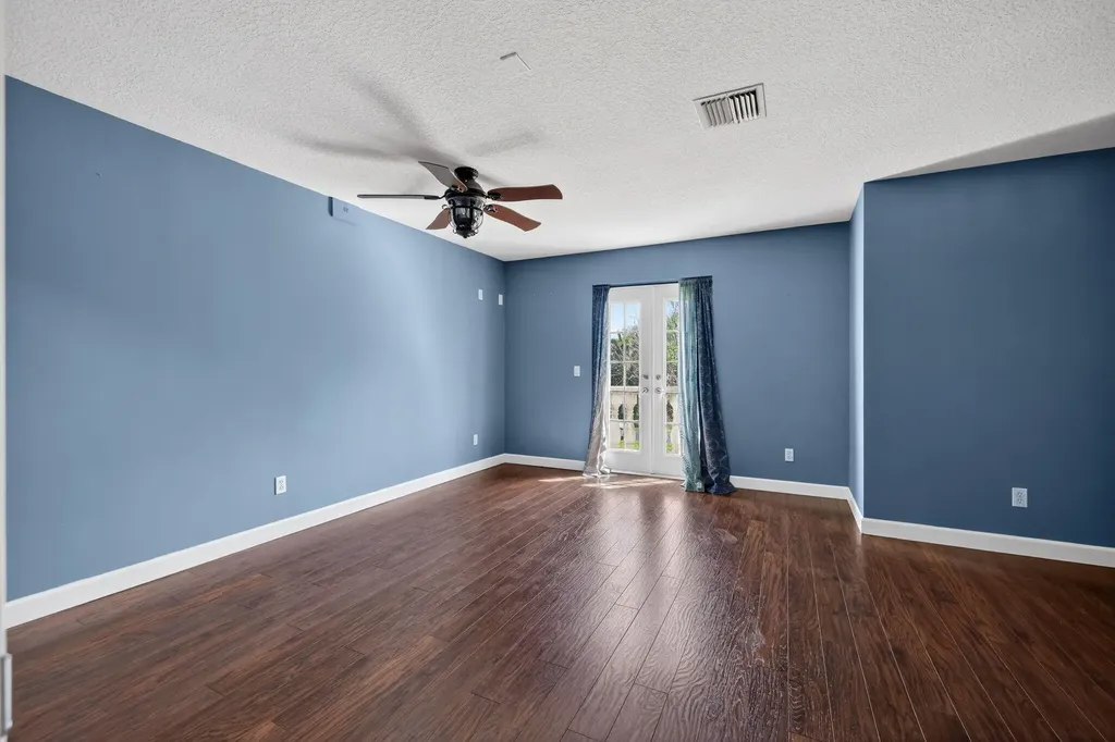 461 SE Pine Road Port St Lucie FL 34984