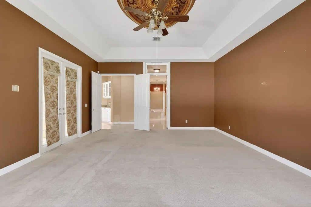 461 SE Pine Road Port St Lucie FL 34984