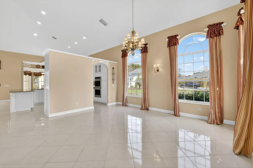 461 SE Pine Road Port St Lucie FL 34984