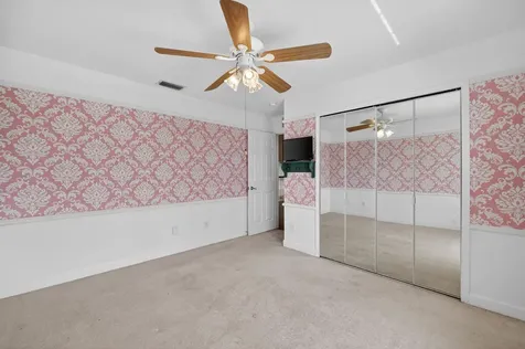 461 SE Pine Road Port St Lucie FL 34984
