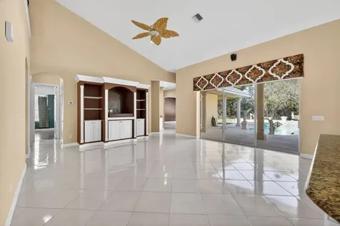 461 SE Pine Road Port St Lucie FL 34984