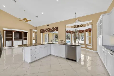 461 SE Pine Road Port St Lucie FL 34984