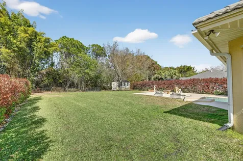 461 SE Pine Road Port St Lucie FL 34984