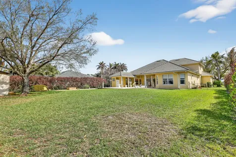 461 SE Pine Road Port St Lucie FL 34984
