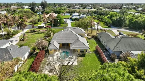 461 SE Pine Road Port St Lucie FL 34984