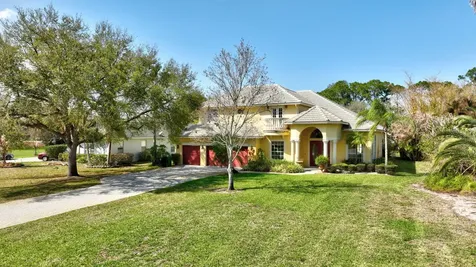 461 SE Pine Road Port St Lucie FL 34984