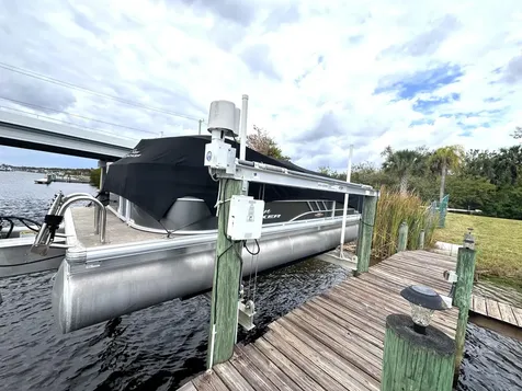 461 SE Pine Road Port St Lucie FL 34984