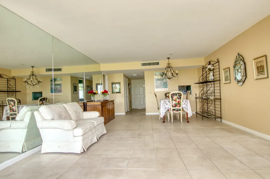 4260 D Este Court Lake Worth FL 33467