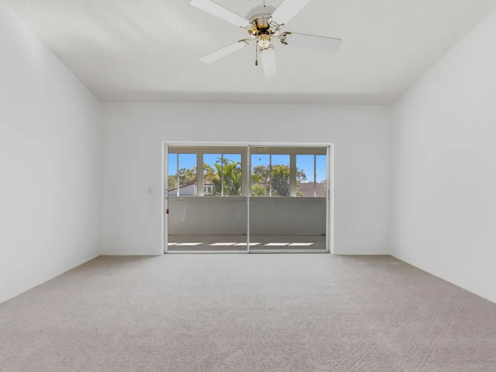 2580 Boundbrook Boulevard Palm Springs FL 33406