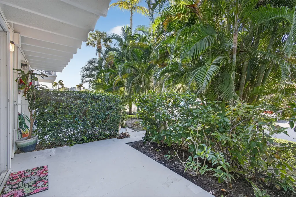 4001 S Ocean Boulevard South Palm Beach FL 33480