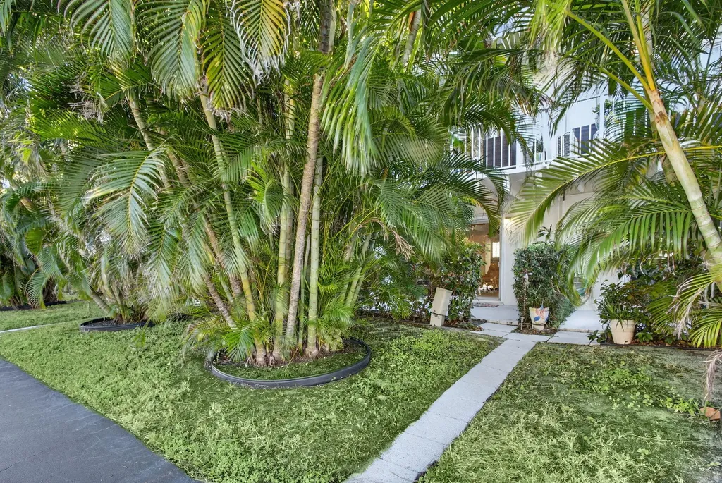 4001 S Ocean Boulevard South Palm Beach FL 33480