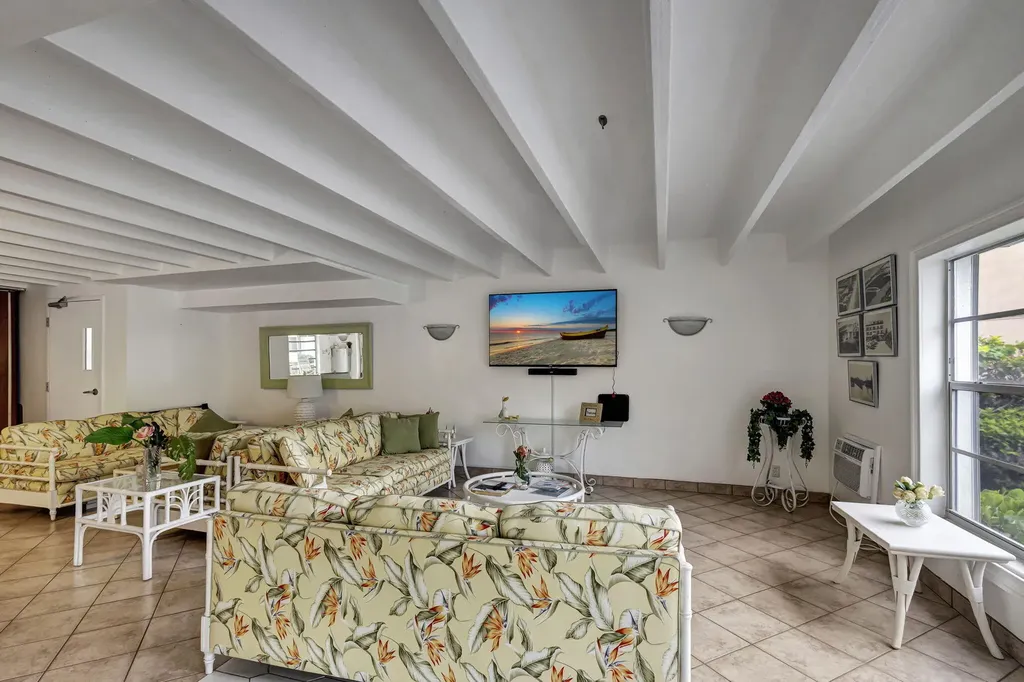 4001 S Ocean Boulevard South Palm Beach FL 33480